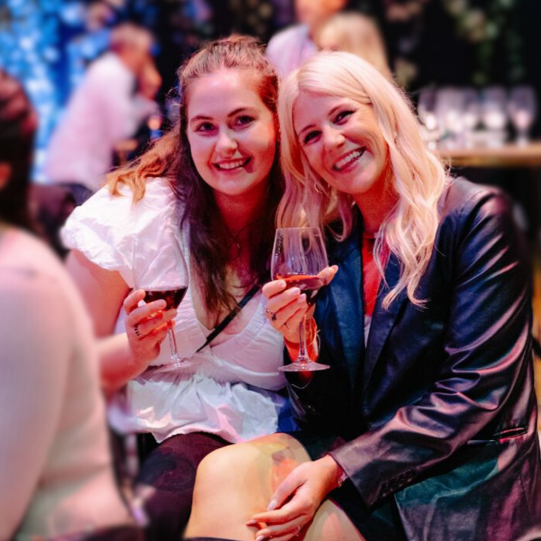 Signature Wine Cases